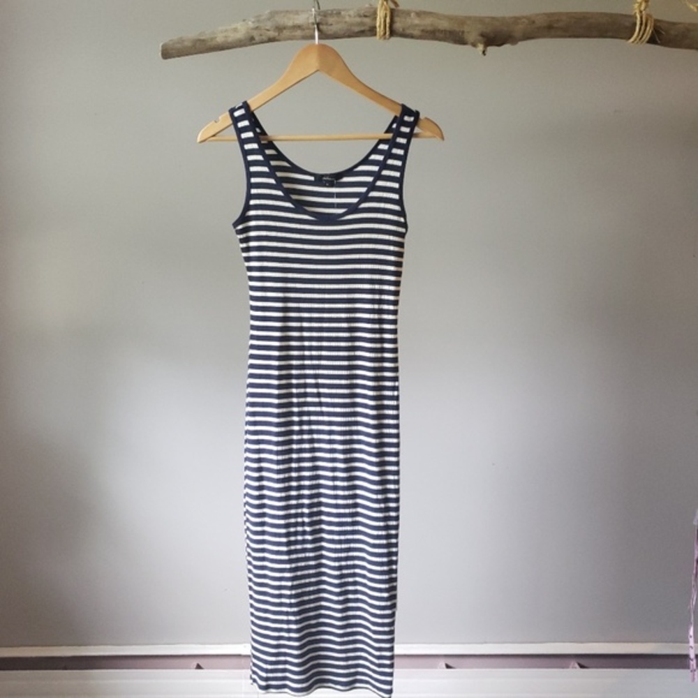 Mid length‎ maxi dress navy & cream medium